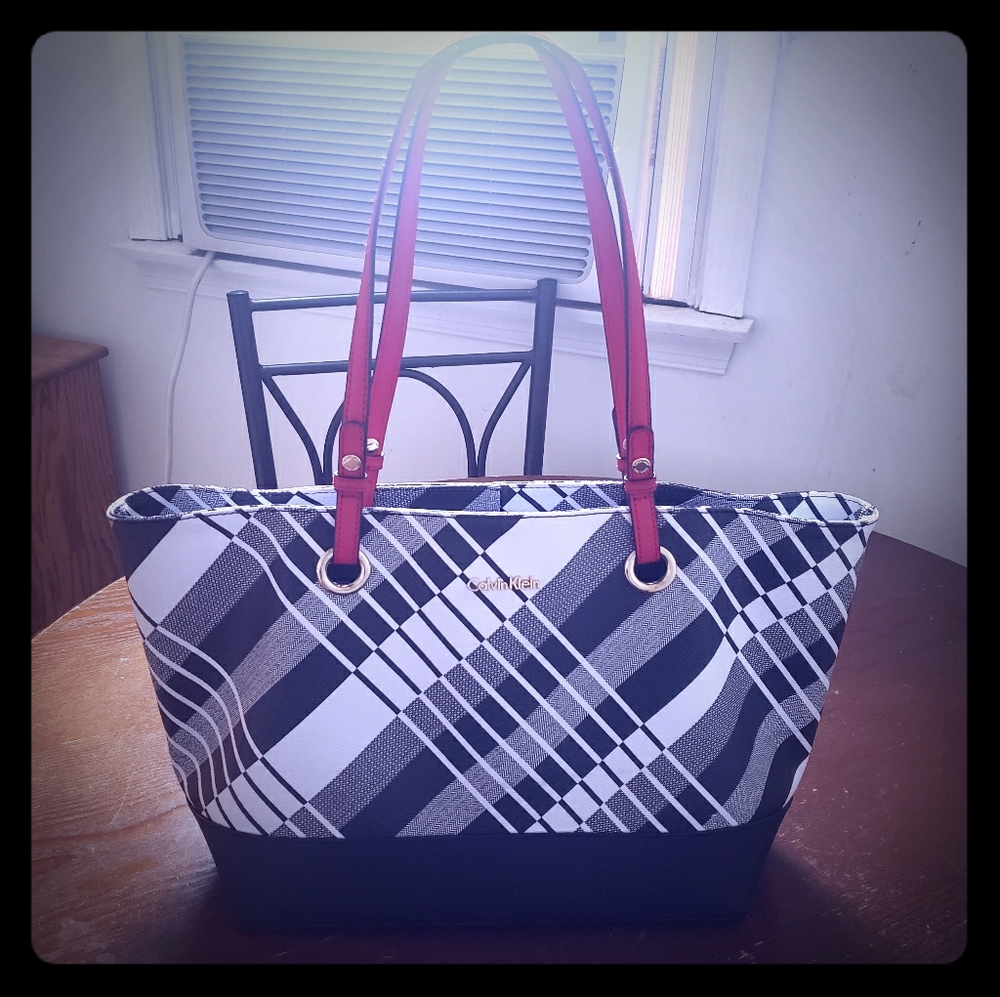 Calvin Klein Tote